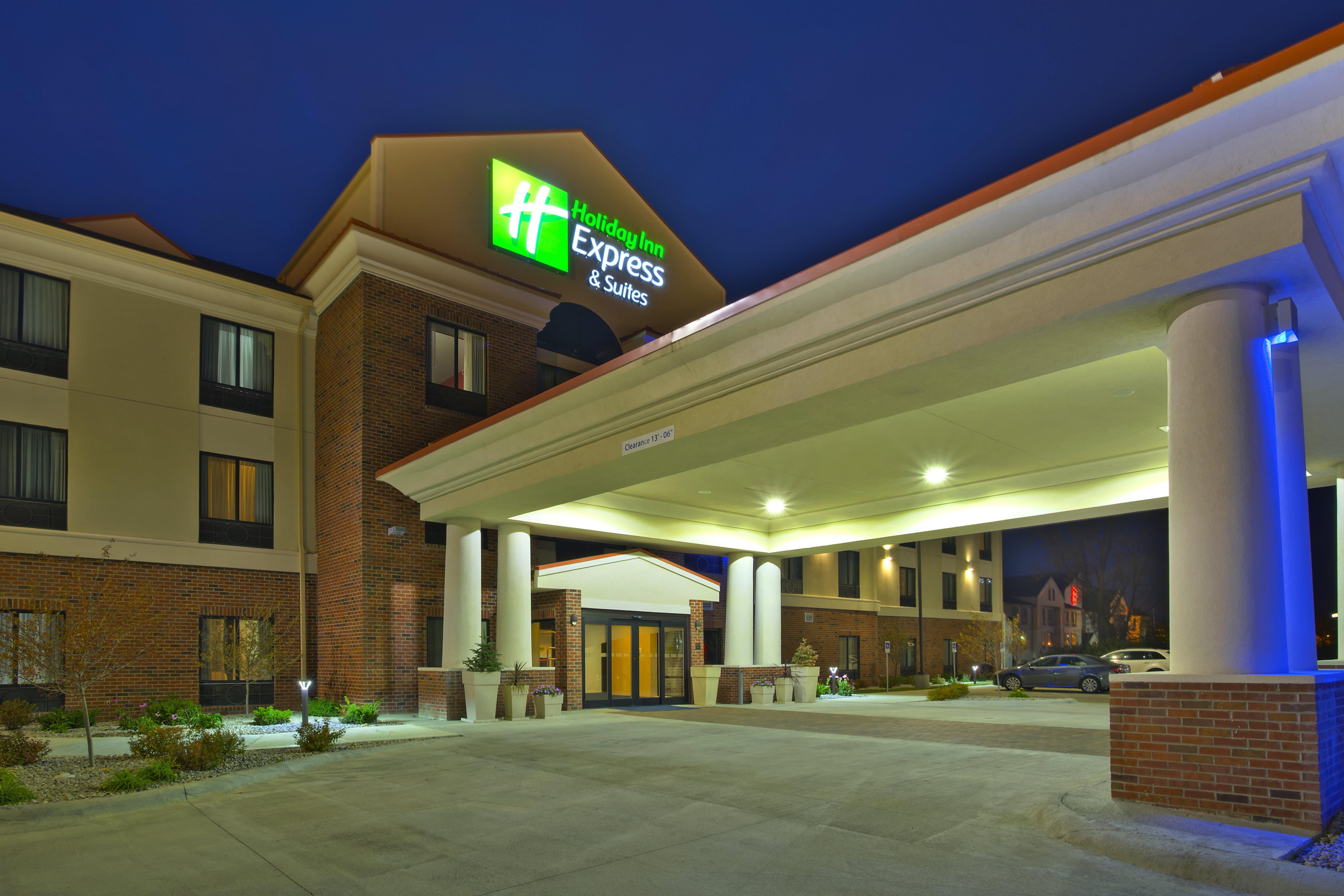 Holiday Inn Express & Suites Springfield By Ihg Екстер'єр фото
